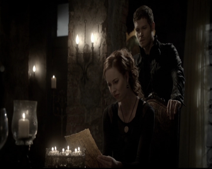 VampireDiariesWorld-dot-org_TheOriginals1x21TheBattleOfNewOrleans0196.jpg