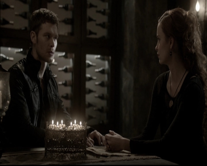 VampireDiariesWorld-dot-org_TheOriginals1x21TheBattleOfNewOrleans0264.jpg