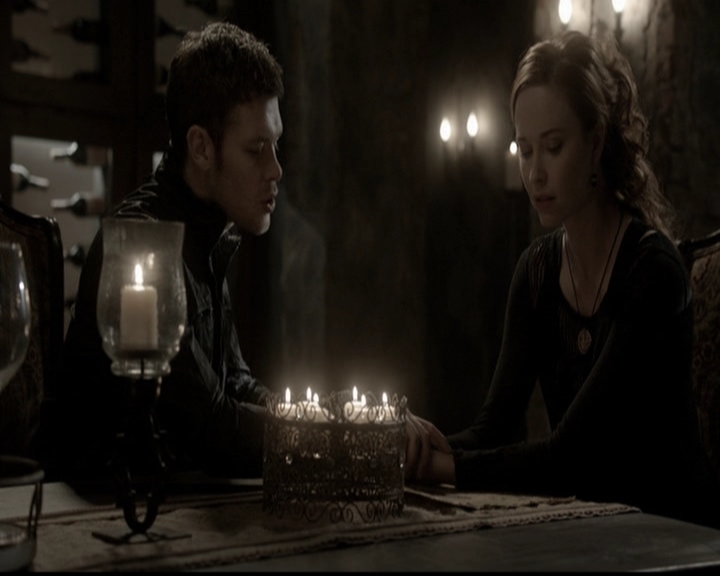 VampireDiariesWorld-dot-org_TheOriginals1x21TheBattleOfNewOrleans0290.jpg