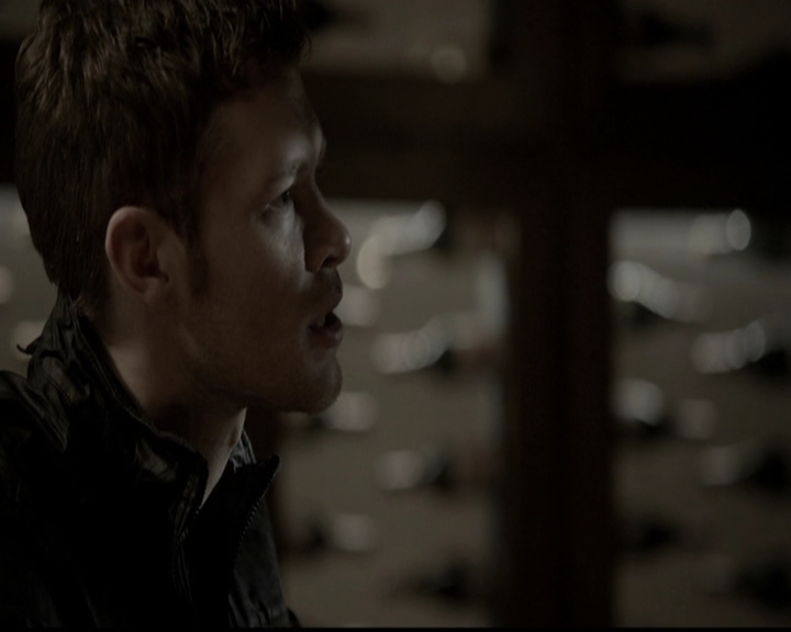 VampireDiariesWorld-dot-org_TheOriginals1x21TheBattleOfNewOrleans0298.jpg