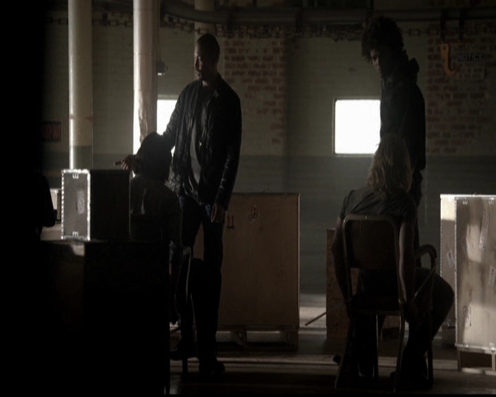 VampireDiariesWorld-dot-org_TheOriginals1x21TheBattleOfNewOrleans0430.jpg