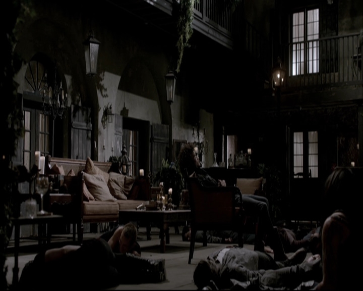 VampireDiariesWorld-dot-org_TheOriginals1x22FromACradleToAGrave-deletedscene0477.jpg