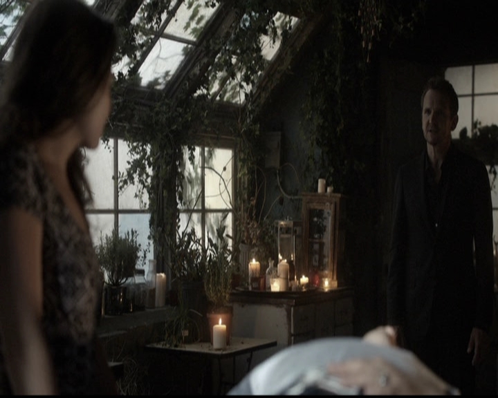 VampireDiariesWorld-dot-org_TheOriginals1x22FromACradleToAGrave1965.jpg