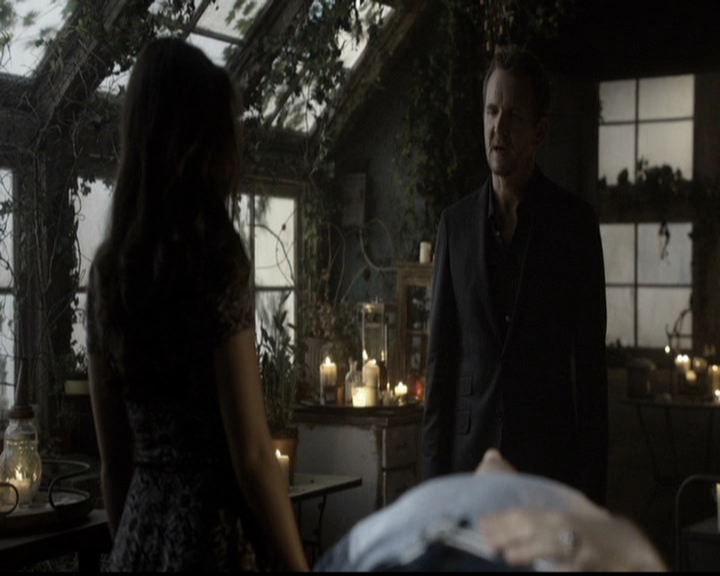 VampireDiariesWorld-dot-org_TheOriginals1x22FromACradleToAGrave2005.jpg