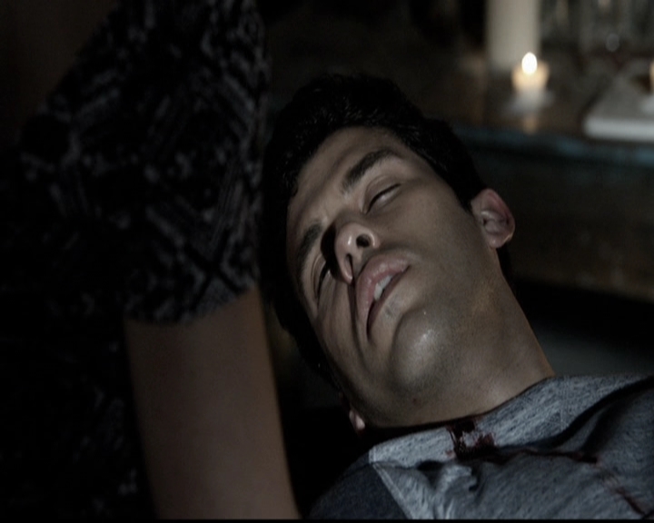 VampireDiariesWorld-dot-org_TheOriginals1x22FromACradleToAGrave2041.jpg