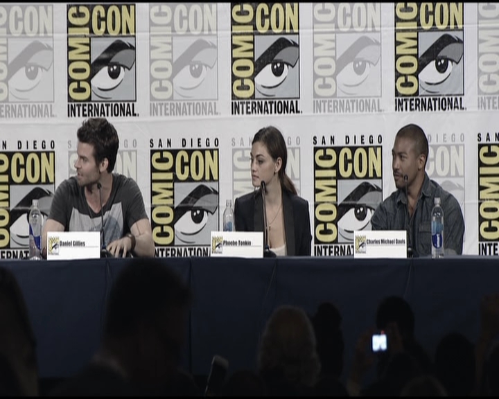 VampireDiariesWorld-dot-org_TheOriginalsS1-2013ComicConPanel1583.jpg