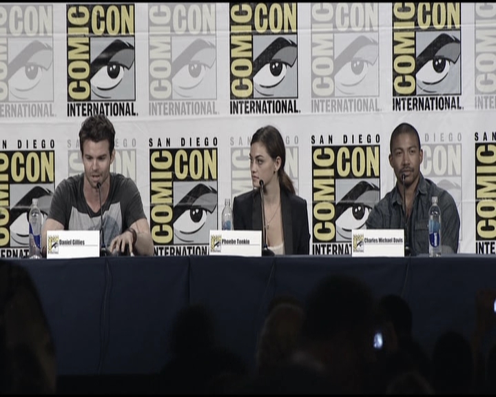 VampireDiariesWorld-dot-org_TheOriginalsS1-2013ComicConPanel1585.jpg