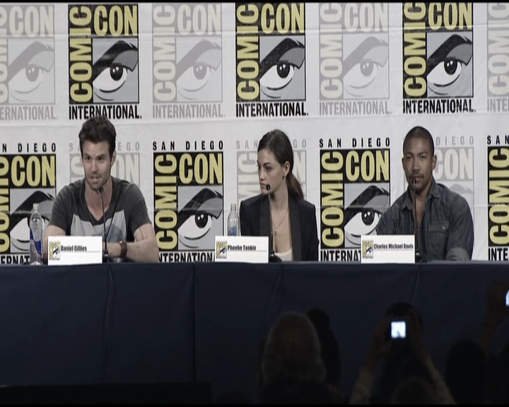 VampireDiariesWorld-dot-org_TheOriginalsS1-2013ComicConPanel1594.jpg