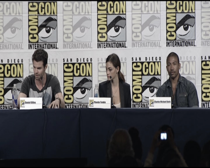 VampireDiariesWorld-dot-org_TheOriginalsS1-2013ComicConPanel1596.jpg