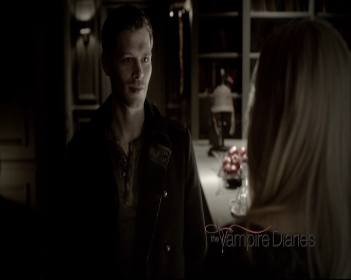 VampireDiariesWorld-dot-org_TheOriginalsS1-TheOriginals-Origins0058.jpg