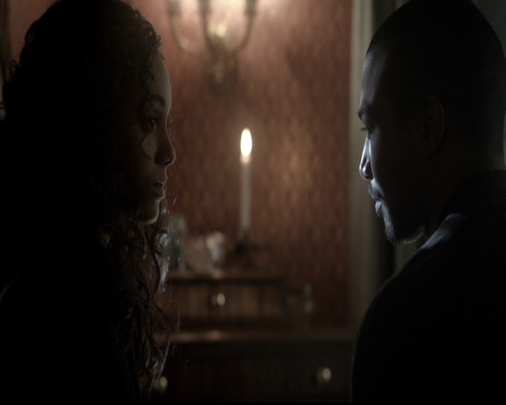 VampireDiariesWorld_dot_nl-TheOriginals_2x16SaveMySoul2096.jpg