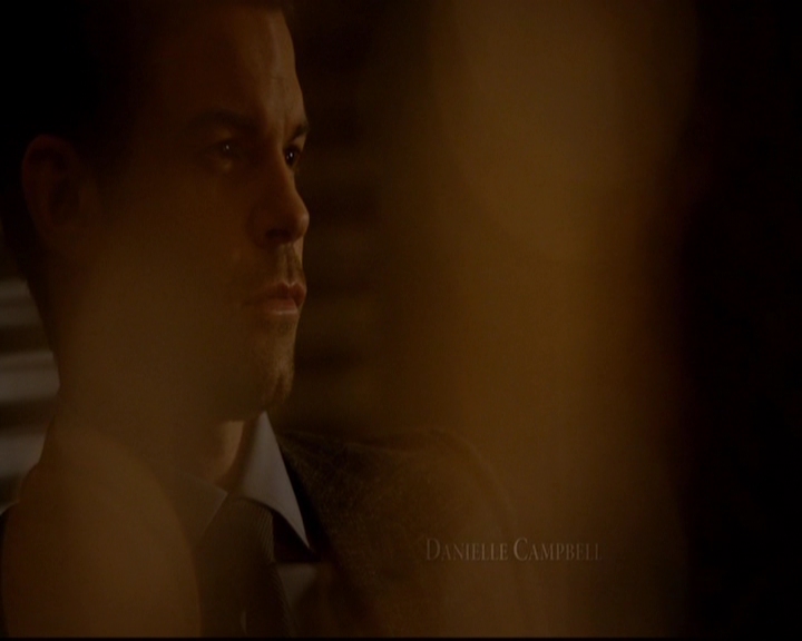 VampireDiariesWorld-dot-nl_TheOriginals_3x01ForTheMillemnium0154.jpg