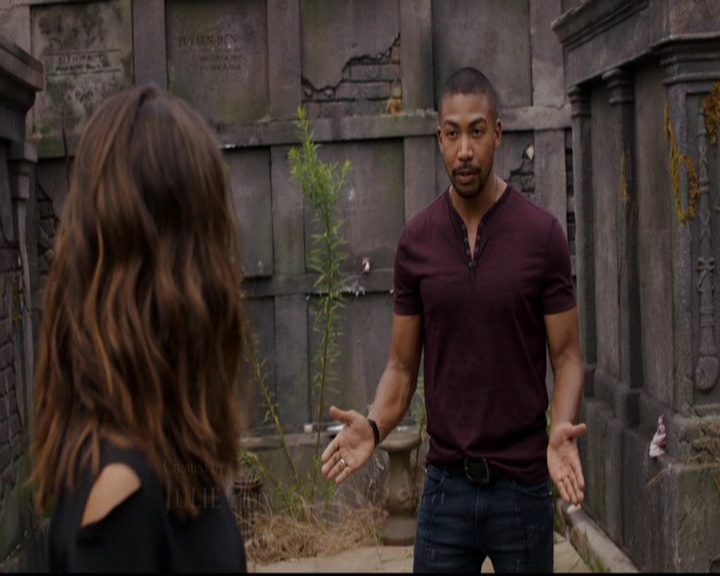 VampireDiariesWorld-dot-nl_TheOriginals_3x01ForTheMillemnium0230.jpg