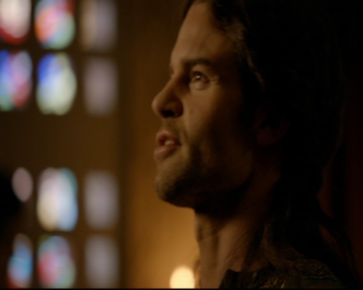 VampireDiariesWorld-dot-nl_TheOriginals_3x01ForTheMillemnium1069.jpg