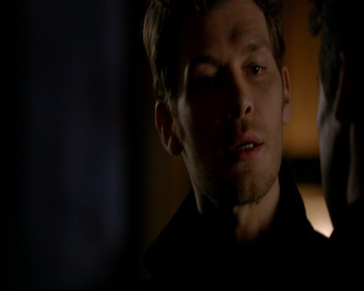 VampireDiariesWorld-dot-nl_TheOriginals_3x01ForTheMillemnium1419.jpg