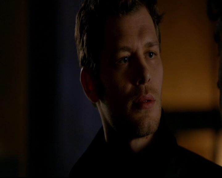 VampireDiariesWorld-dot-nl_TheOriginals_3x01ForTheMillemnium1470.jpg