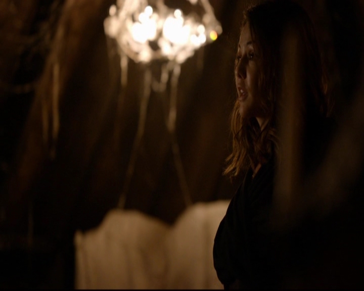 VampireDiariesWorld-dot-nl_TheOriginals_3x01ForTheMillemnium1506.jpg