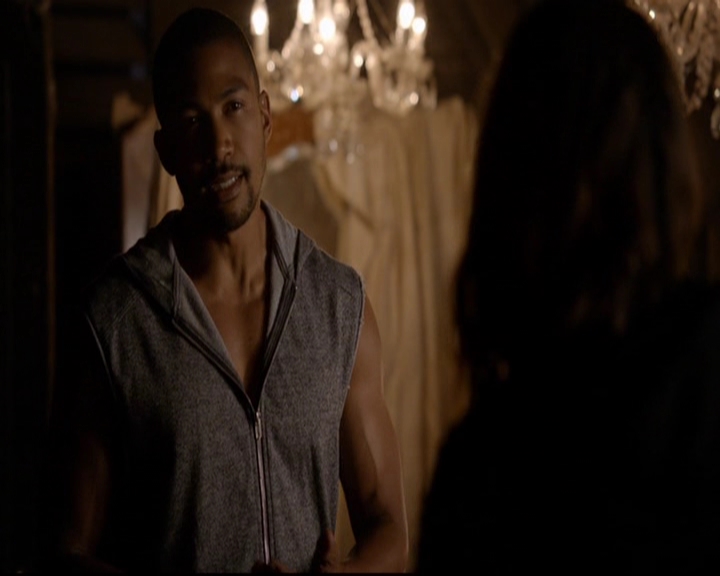 VampireDiariesWorld-dot-nl_TheOriginals_3x01ForTheMillemnium1548.jpg