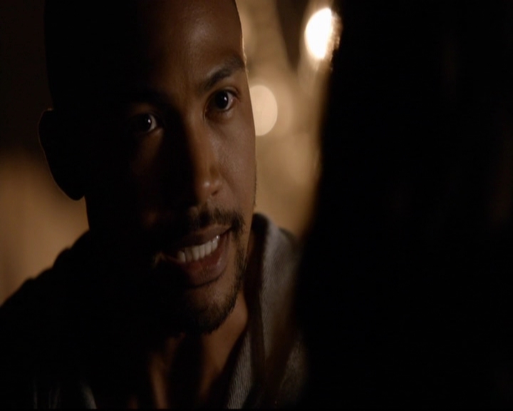 VampireDiariesWorld-dot-nl_TheOriginals_3x01ForTheMillemnium1561.jpg