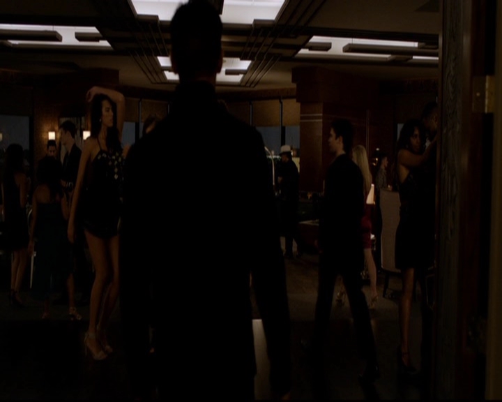 VampireDiariesWorld-dot-nl_TheOriginals_3x01ForTheMillemnium1661.jpg