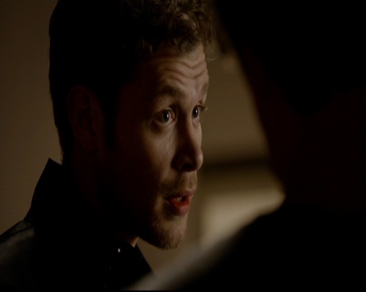 VampireDiariesWorld-dot-nl_TheOriginals_3x01ForTheMillemnium1737.jpg