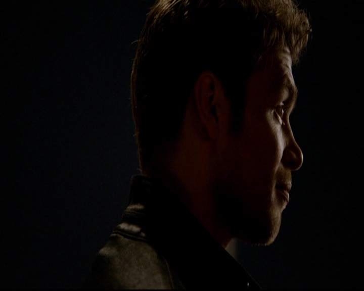 VampireDiariesWorld-dot-nl_TheOriginals_3x01ForTheMillemnium1738.jpg