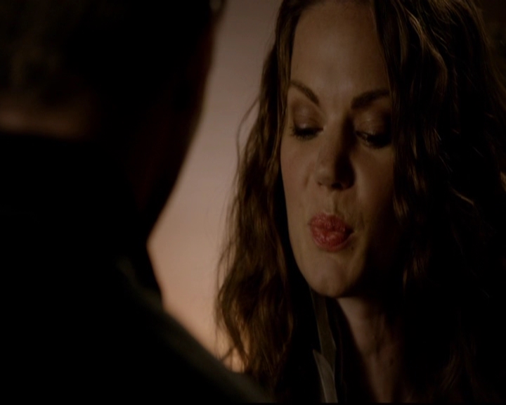 VampireDiariesWorld-dot-nl_TheOriginals_3x01ForTheMillemnium1741.jpg