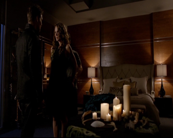 VampireDiariesWorld-dot-nl_TheOriginals_3x01ForTheMillemnium1744.jpg