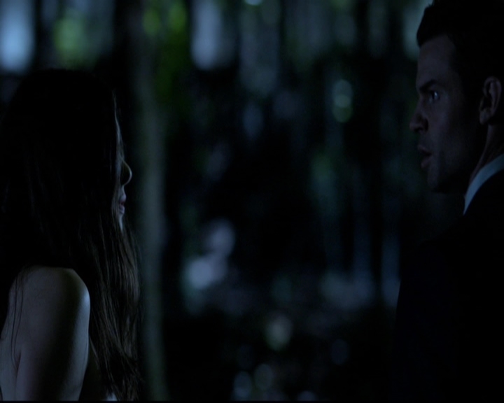 VampireDiariesWorld-dot-nl_TheOriginals_3x01ForTheMillemnium1843.jpg