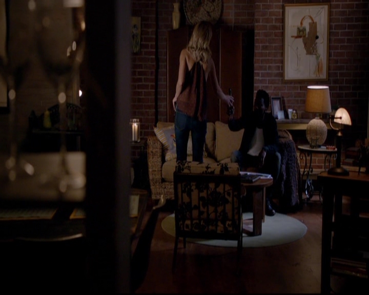 VampireDiariesWorld-dot-nl_TheOriginals_3x01ForTheMillemnium1867.jpg