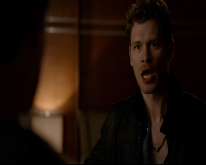 VampireDiariesWorld-dot-nl_TheOriginals_3x01ForTheMillemnium1924.jpg