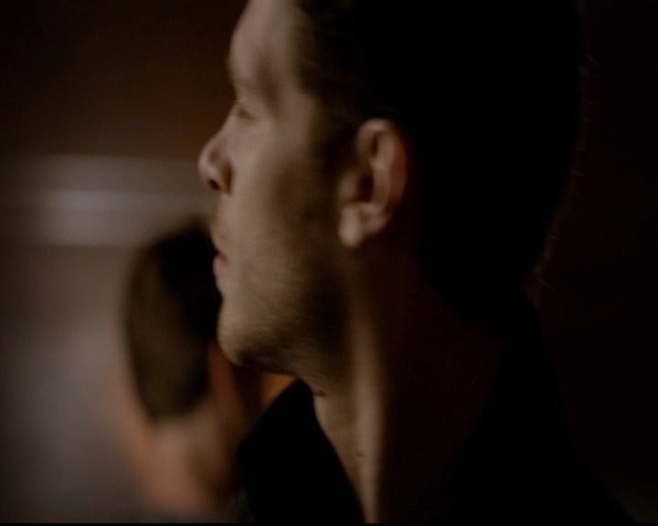 VampireDiariesWorld-dot-nl_TheOriginals_3x01ForTheMillemnium1935.jpg