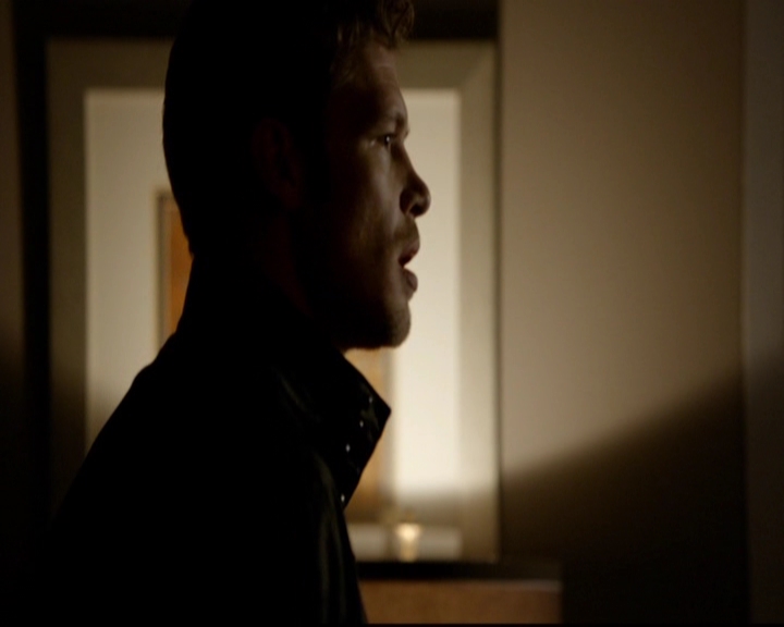 VampireDiariesWorld-dot-nl_TheOriginals_3x01ForTheMillemnium1956.jpg