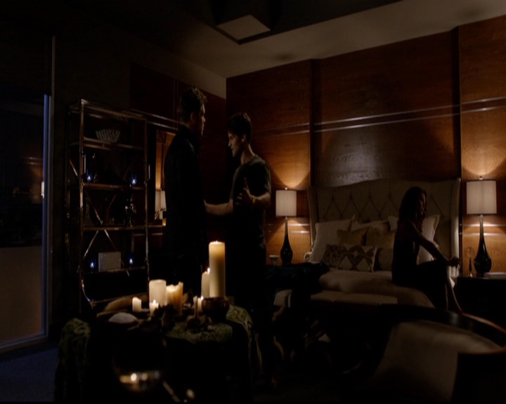 VampireDiariesWorld-dot-nl_TheOriginals_3x01ForTheMillemnium1965.jpg