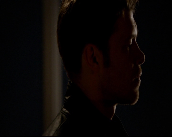 VampireDiariesWorld-dot-nl_TheOriginals_3x01ForTheMillemnium1976.jpg