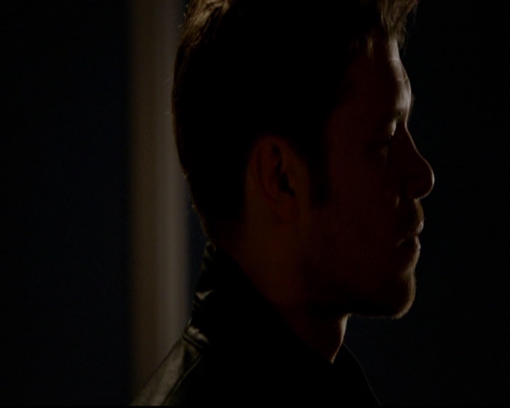 VampireDiariesWorld-dot-nl_TheOriginals_3x01ForTheMillemnium1977.jpg