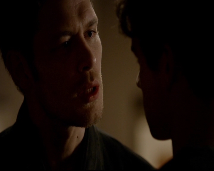 VampireDiariesWorld-dot-nl_TheOriginals_3x01ForTheMillemnium1996.jpg