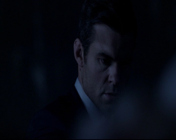 VampireDiariesWorld-dot-nl_TheOriginals_3x01ForTheMillemnium2024.jpg