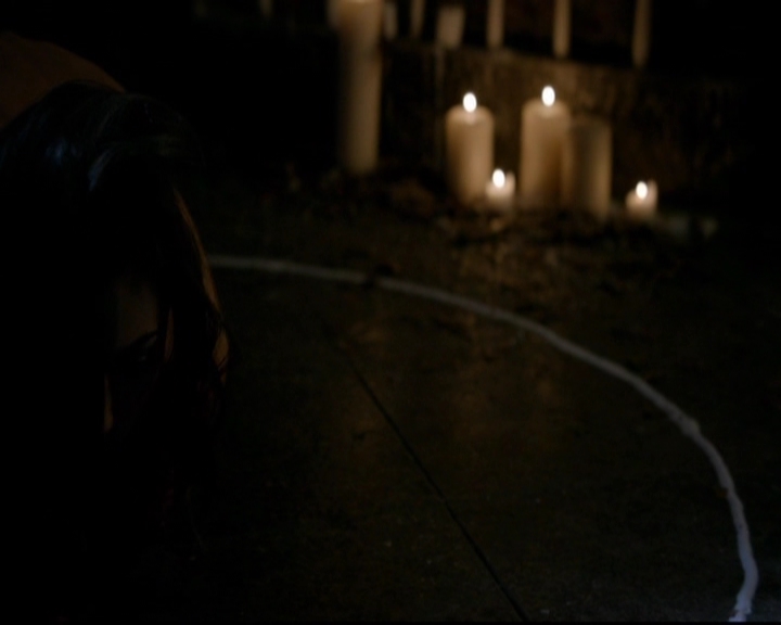 VampireDiariesWorld-dot-nl_TheOriginals_3x01ForTheMillemnium2107.jpg