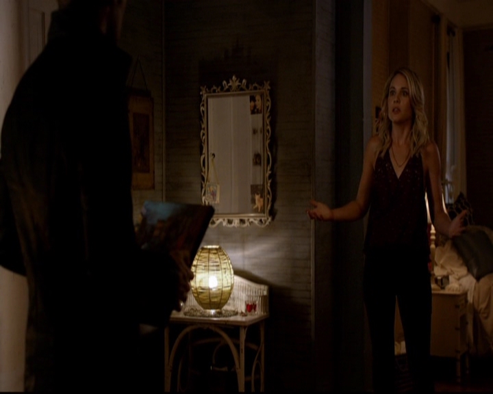 VampireDiariesWorld-dot-nl_TheOriginals_3x01ForTheMillemnium2147.jpg