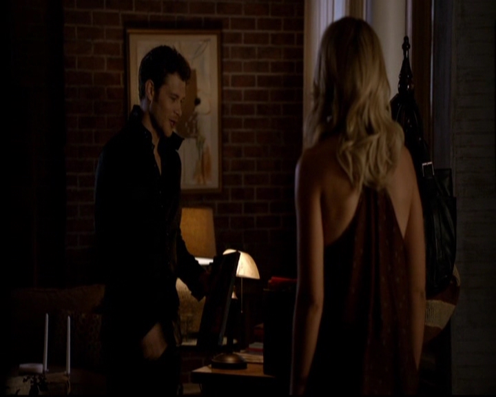 VampireDiariesWorld-dot-nl_TheOriginals_3x01ForTheMillemnium2151.jpg