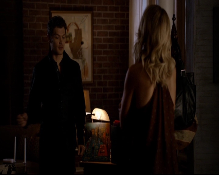 VampireDiariesWorld-dot-nl_TheOriginals_3x01ForTheMillemnium2156.jpg