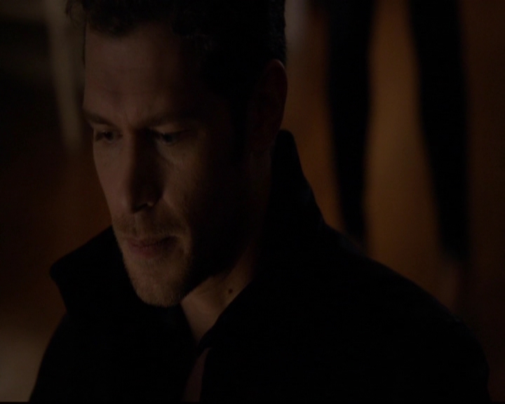 VampireDiariesWorld-dot-nl_TheOriginals_3x01ForTheMillemnium2165.jpg