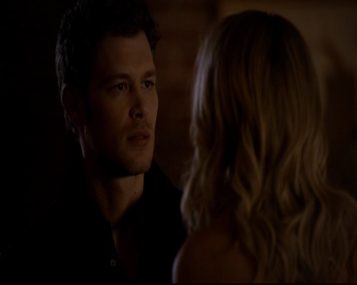 VampireDiariesWorld-dot-nl_TheOriginals_3x01ForTheMillemnium2177.jpg