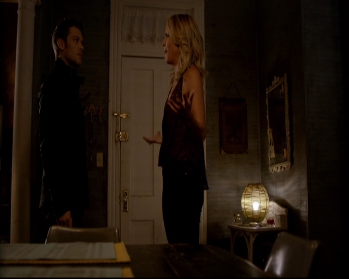 VampireDiariesWorld-dot-nl_TheOriginals_3x01ForTheMillemnium2185.jpg