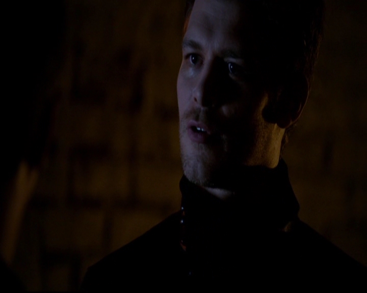 VampireDiariesWorld-dot-nl_TheOriginals_3x01ForTheMillemnium2235.jpg