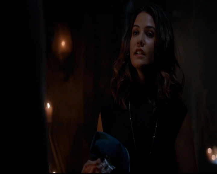 VampireDiariesWorld-dot-nl_TheOriginals_3x02YouHungTheMoon0059.jpg