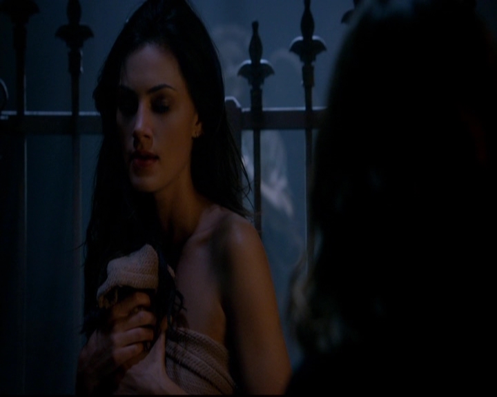 VampireDiariesWorld-dot-nl_TheOriginals_3x02YouHungTheMoon0062.jpg