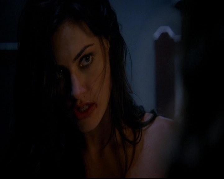 VampireDiariesWorld-dot-nl_TheOriginals_3x02YouHungTheMoon0086.jpg