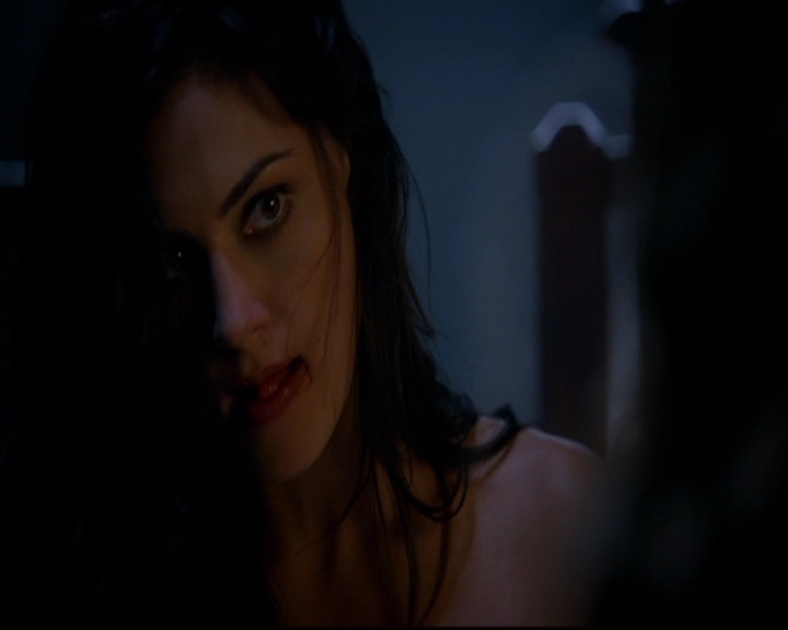 VampireDiariesWorld-dot-nl_TheOriginals_3x02YouHungTheMoon0087.jpg